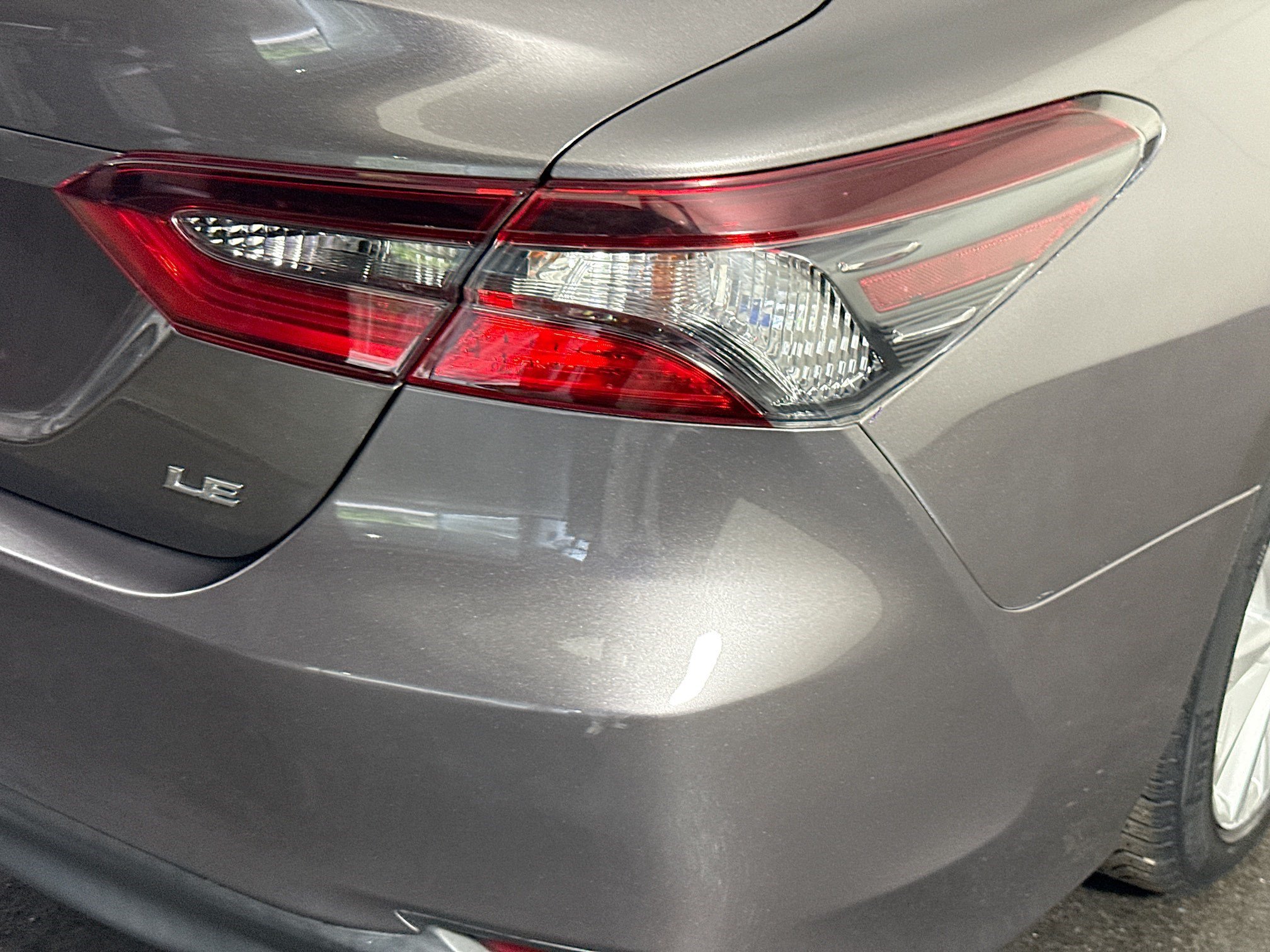 Used 2022 Toyota Camry LE FWD image 33