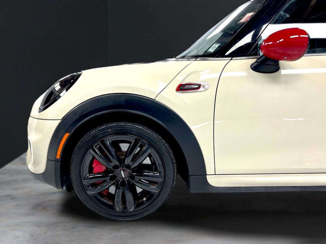 Used 2019 MINI Cooper John Cooper Works w/ Signature Upholstery Package image 10