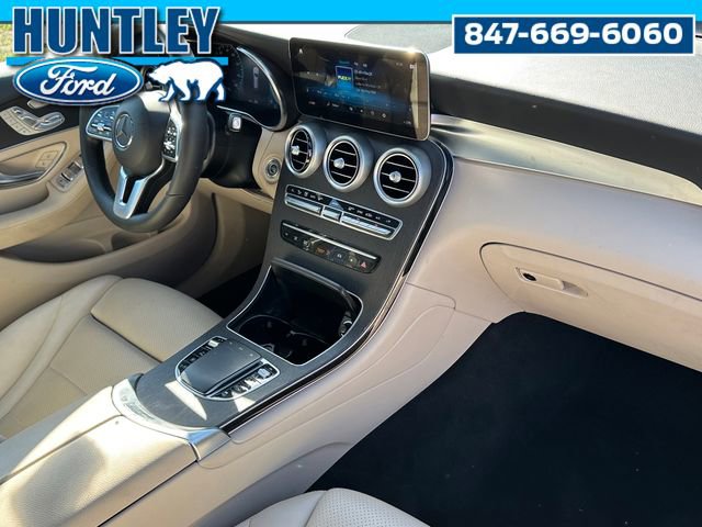 Used 2021 Mercedes-Benz GLC 300 4MATIC w/ Driver Assistance Package image 10