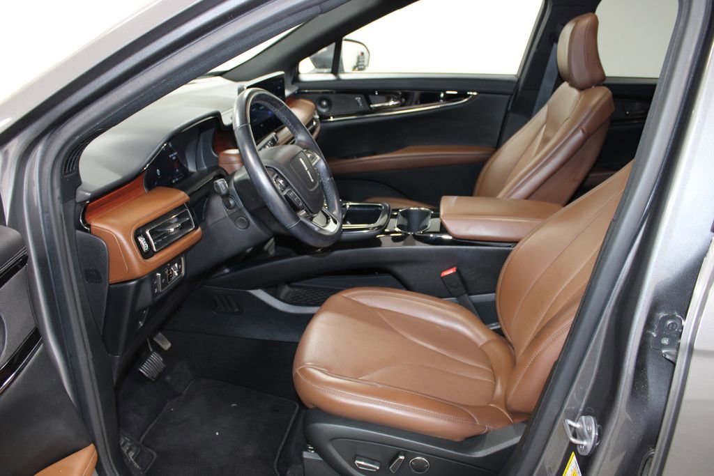 Used 2022 Lincoln Nautilus Reserve w/ Equipment Group 201A image 23