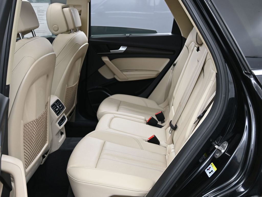 Used 2023 Audi Q5 2.0T Prestige w/ Prestige Package image 35
