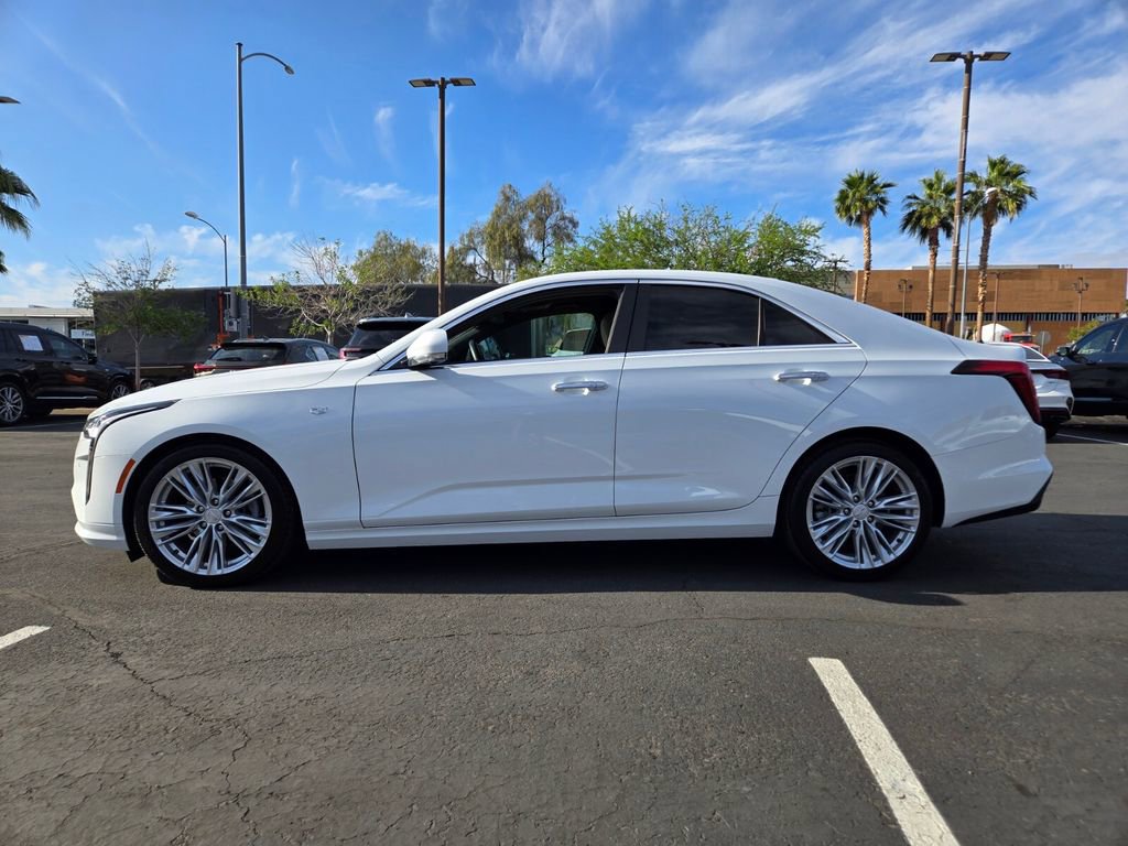 Used 2025 Cadillac CT4 Premium Luxury RWD image 3