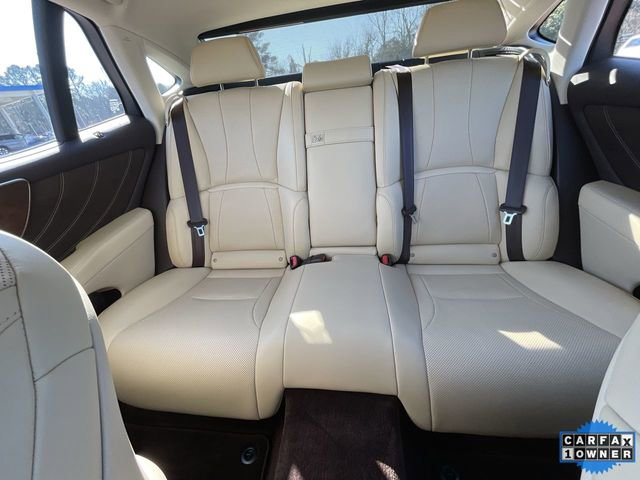 Used 2018 Lexus LS 500 w/ Accessory Package (Z2) image 16