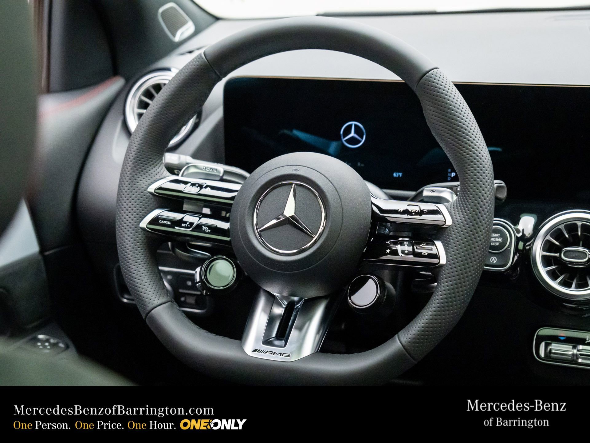 New 2026 Mercedes-Benz GLA 35 AMG 4MATIC image 12