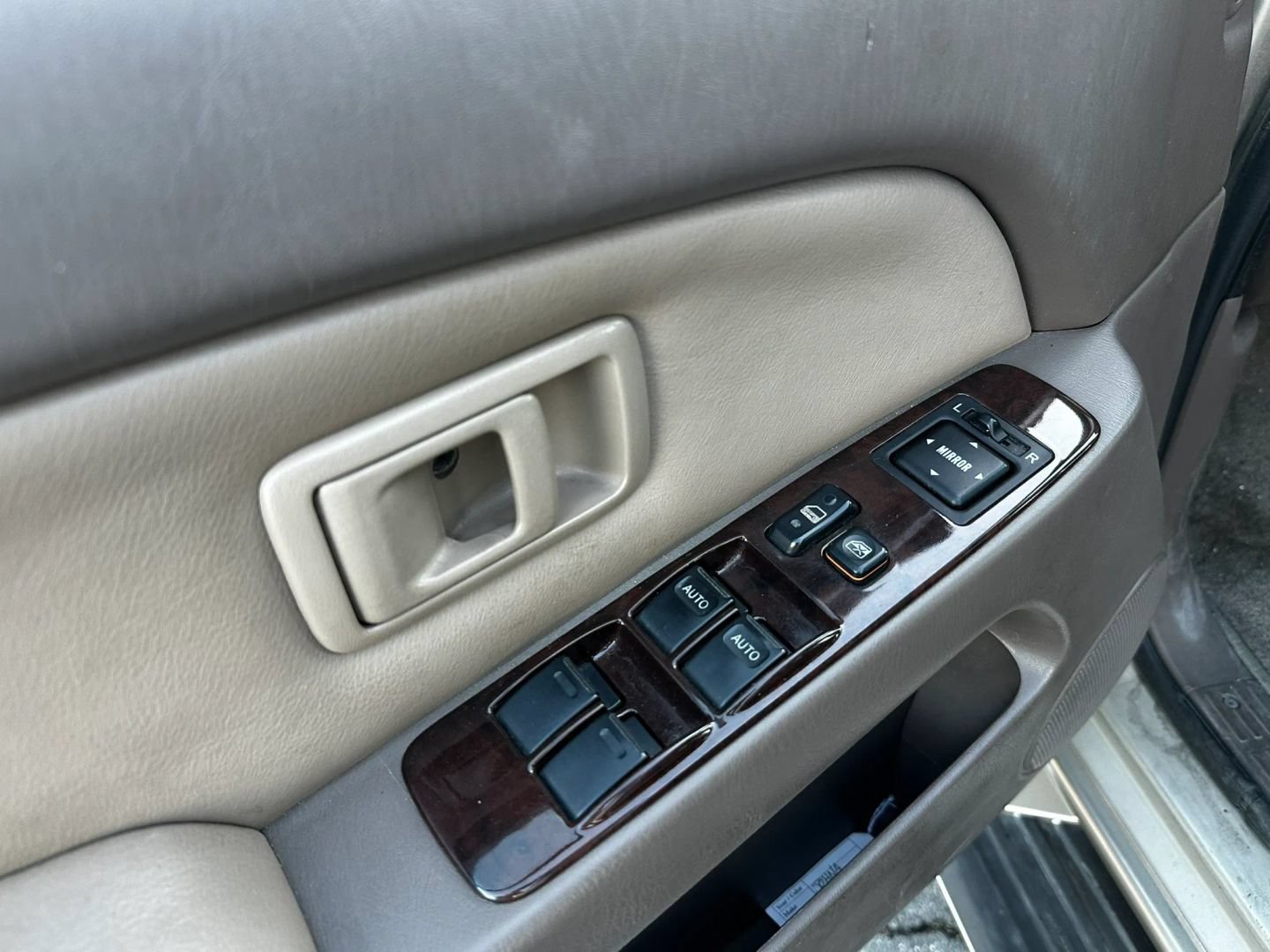 Used 2001 Toyota 4Runner Limited RWD image 10