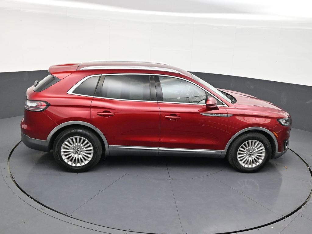 Used 2019 Lincoln Nautilus FWD image 16