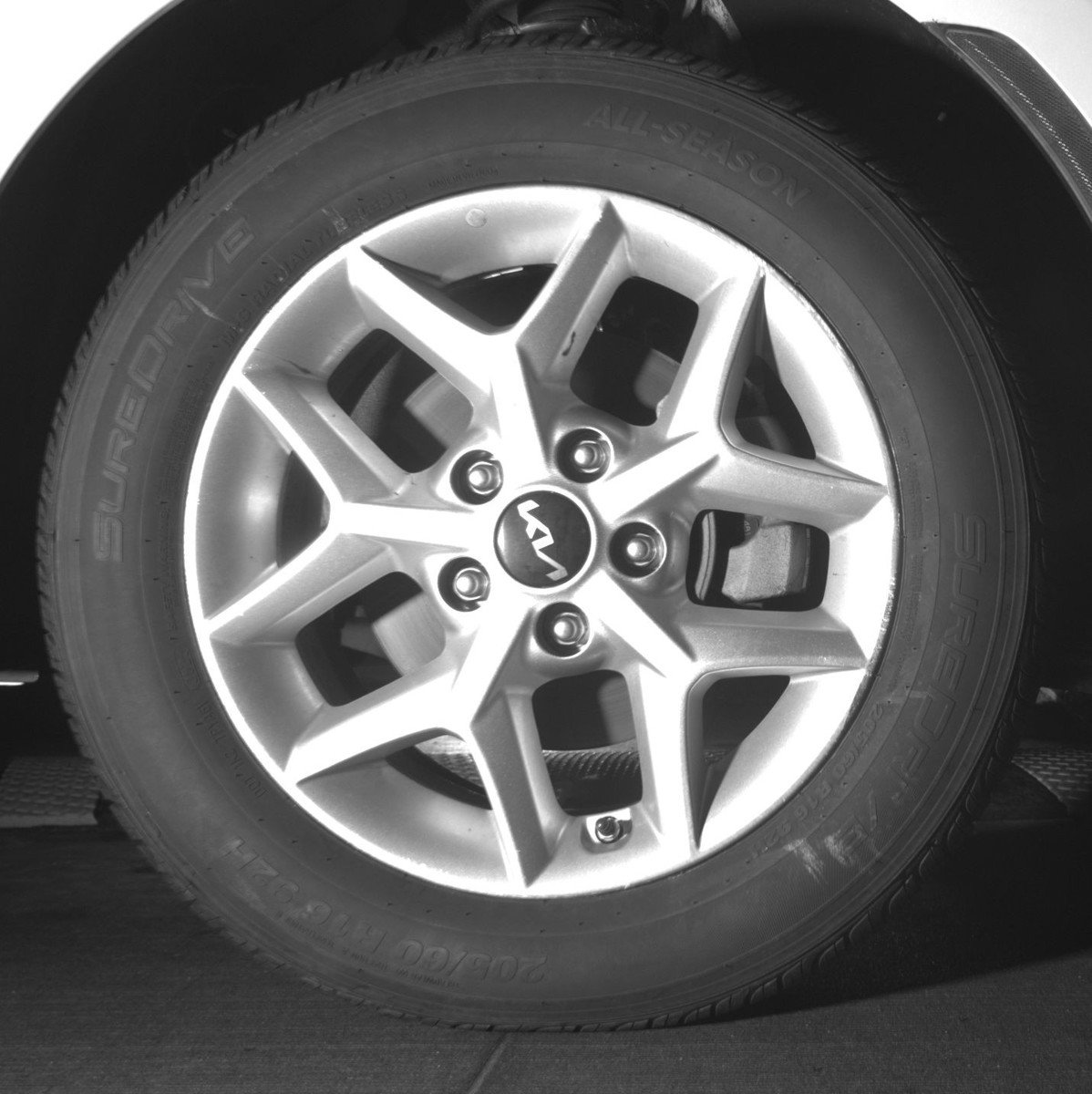 Used 2025 Kia Soul LX w/ LX Technology Package FWD image 13