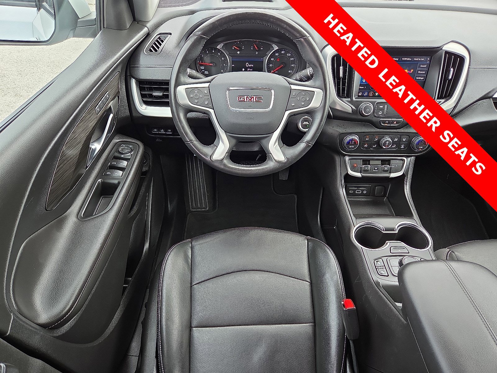 Used 2022 GMC Terrain SLT w/ Tech Package image 10