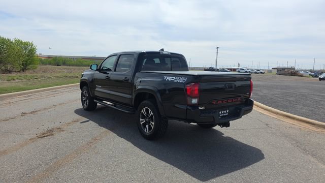 Used 2019 Toyota Tacoma TRD Sport image 8