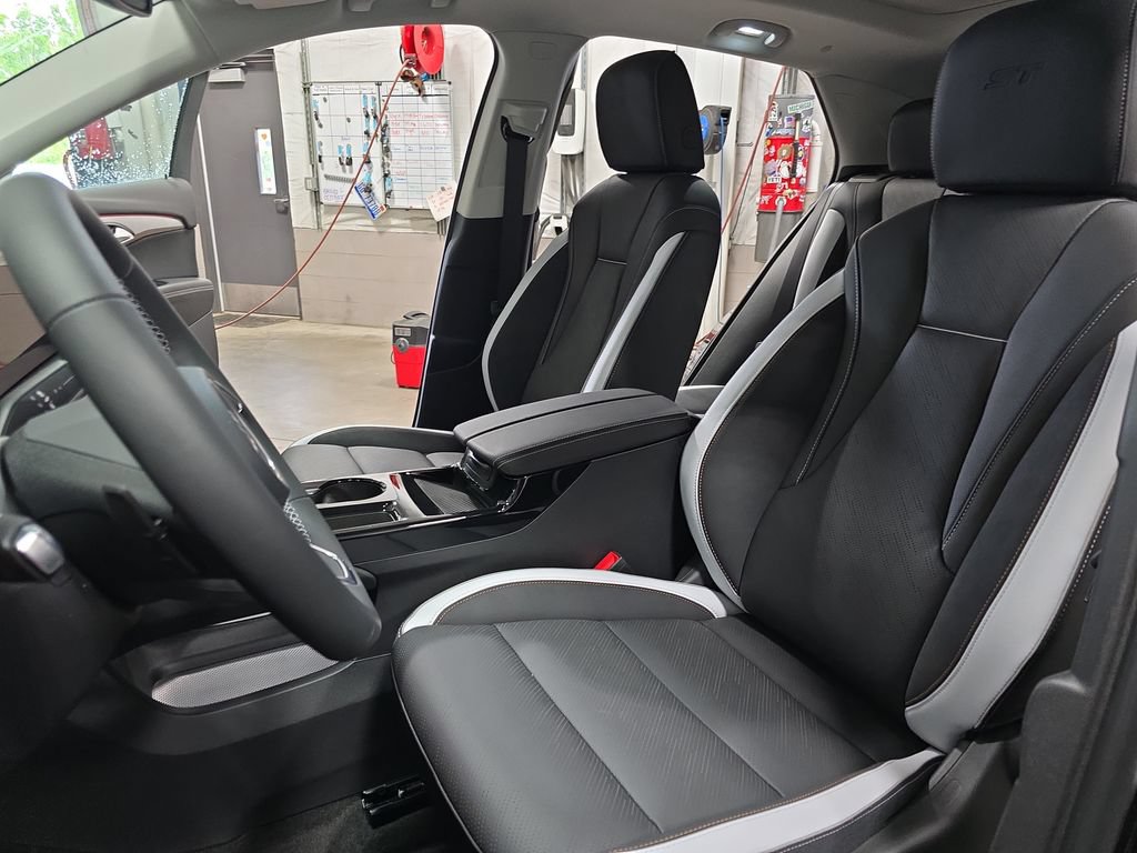 New 2026 Buick Envision Sport Touring AWD/4WD image 15