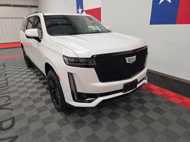 Used 2023 Cadillac Escalade ESV Sport Platinum w/ LPO, ONYX Package image 18