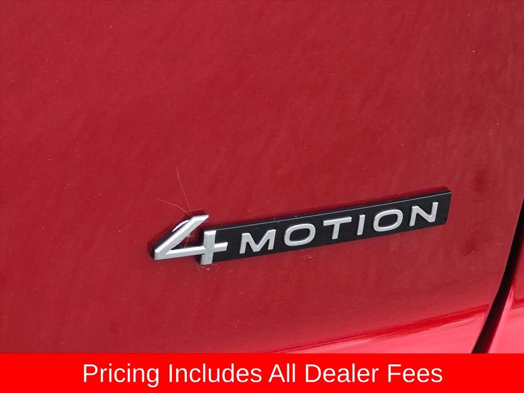 Used 2024 Volkswagen Atlas Cross Sport SEL R-Line AWD/4WD image 9