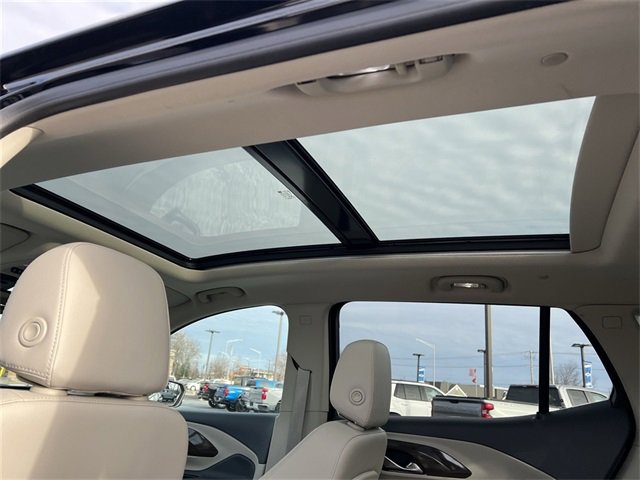 Certified 2022 GMC Terrain Denali w/ Denali Premium Package image 16