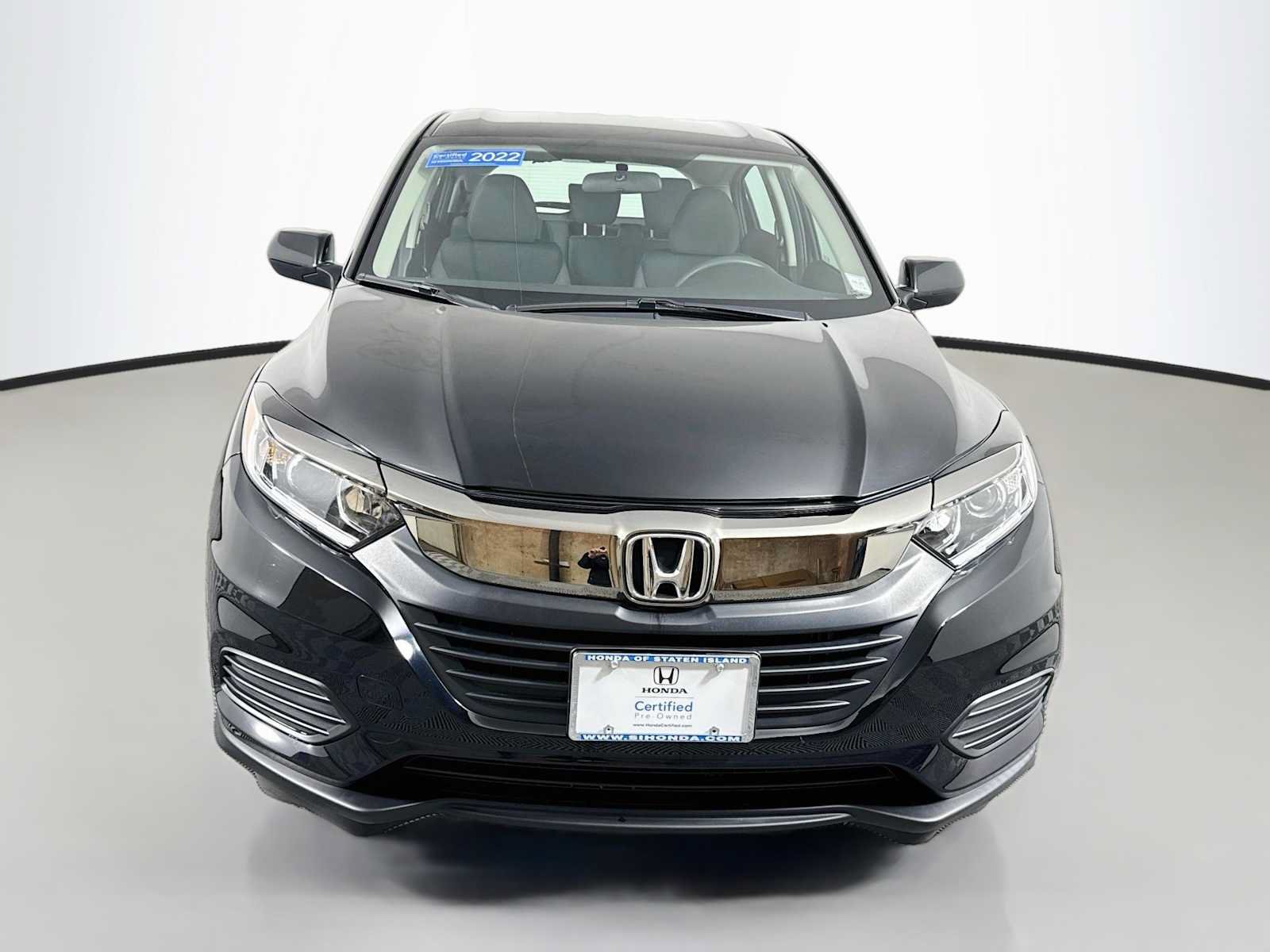 Certified 2022 Honda HR-V LX image 2