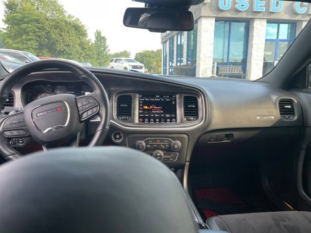 Used 2022 Dodge Charger Scat Pack w/ Daytona Edition Group RWD image 9