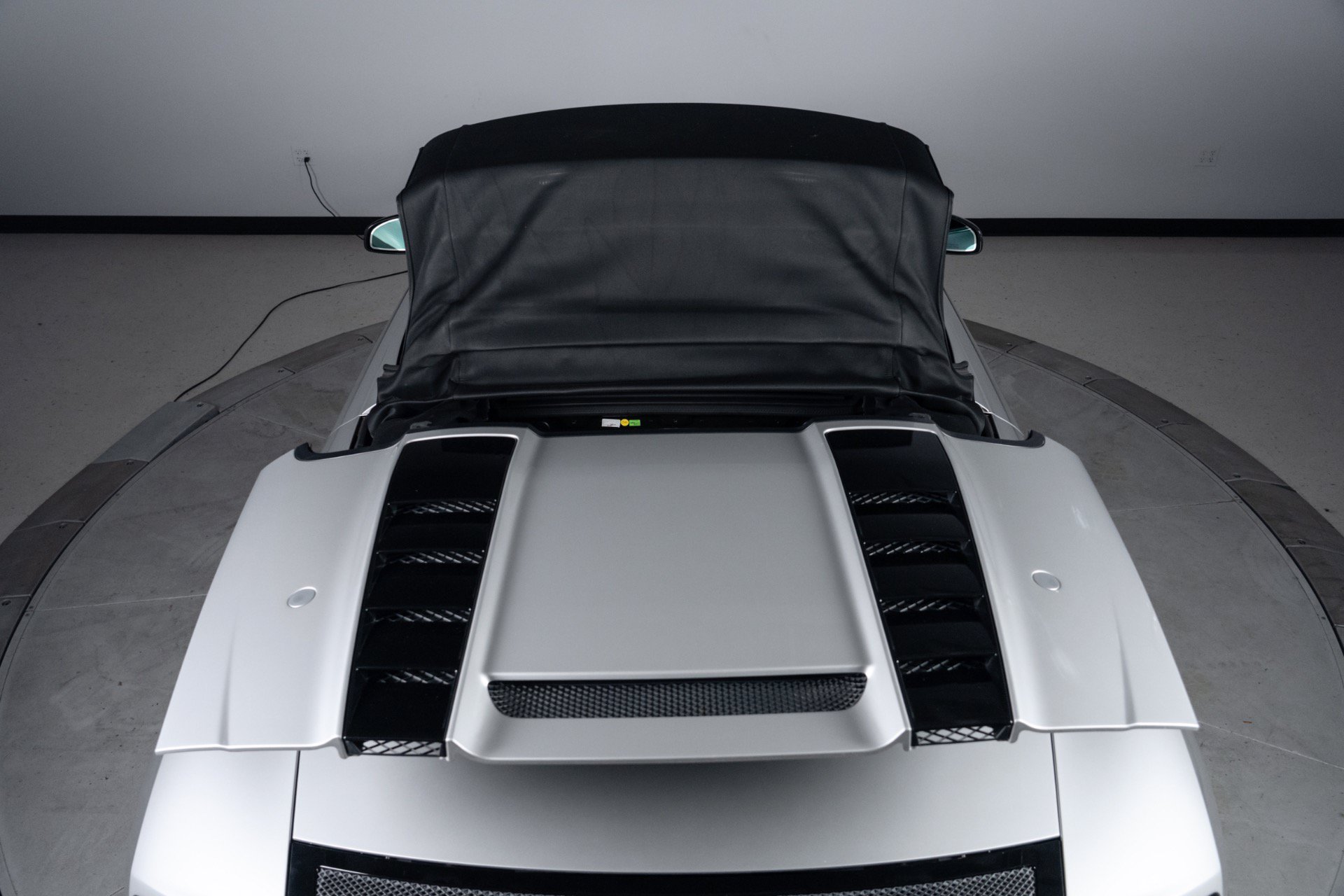 Used 2012 Audi R8 V10 AWD/4WD image 13