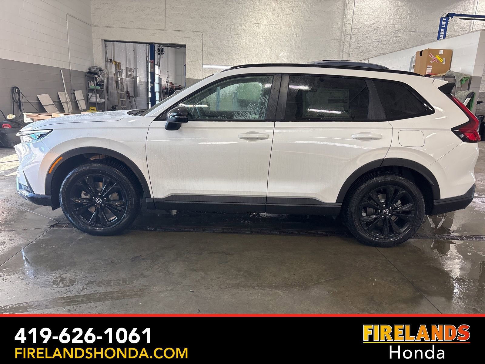 New 2026 Honda CR-V Sport Touring image 2