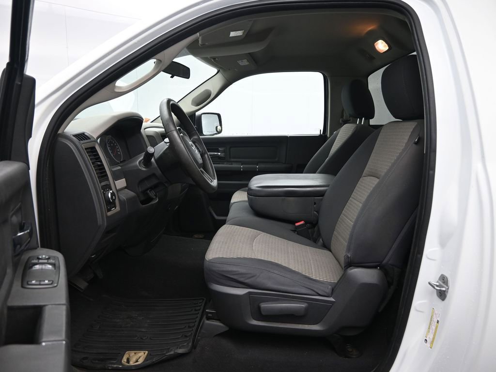 Used 2012 RAM 1500 Express RWD image 16