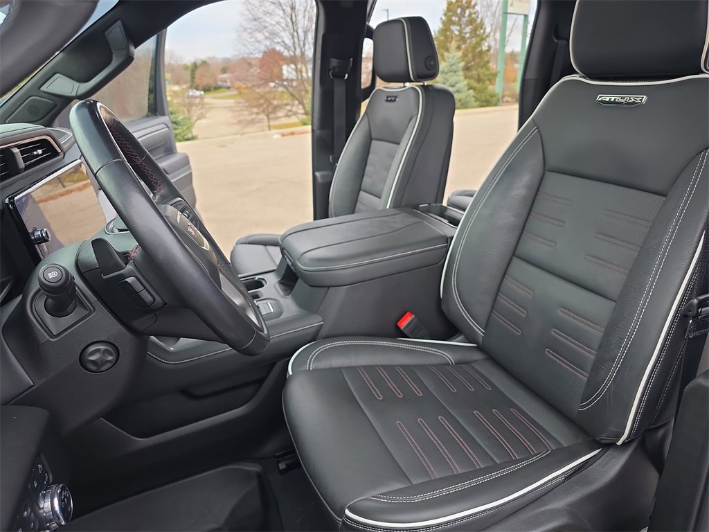 Used 2023 GMC Sierra 1500 AT4X image 15