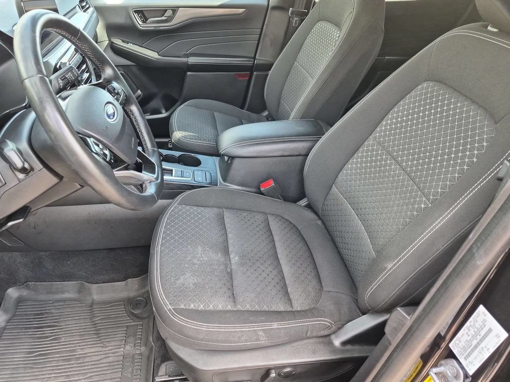Used 2023 Ford Escape Active AWD/4WD image 13