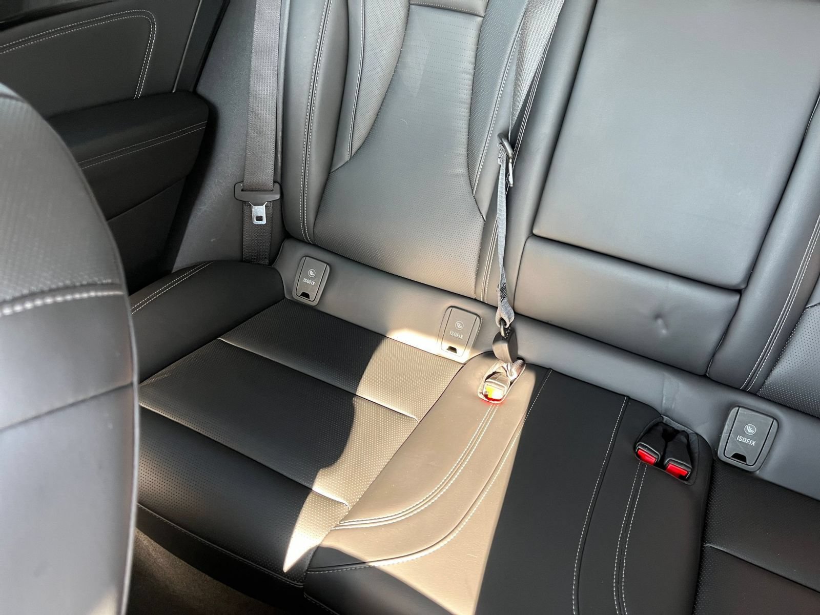 Used 2024 Buick Envision Preferred AWD/4WD image 39