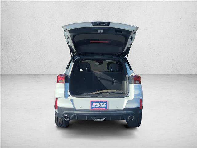 Used 2021 Chevrolet TrailBlazer RS w/ Technology Package image 6