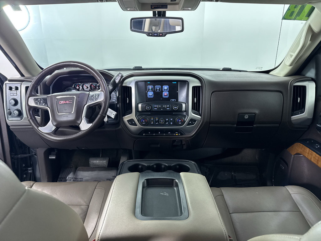 Used 2018 GMC Sierra 1500 SLT w/ SLT Premium Package AWD/4WD image 4