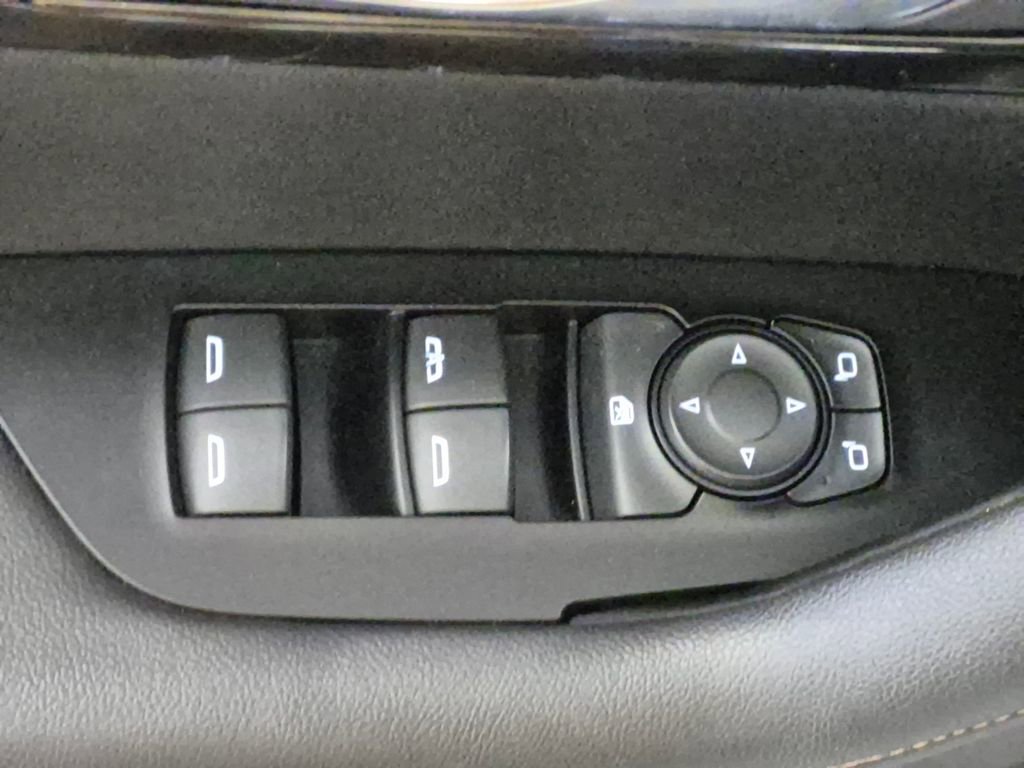 Used 2019 Chevrolet Blazer Premier w/ Sun and Wheels Package image 14