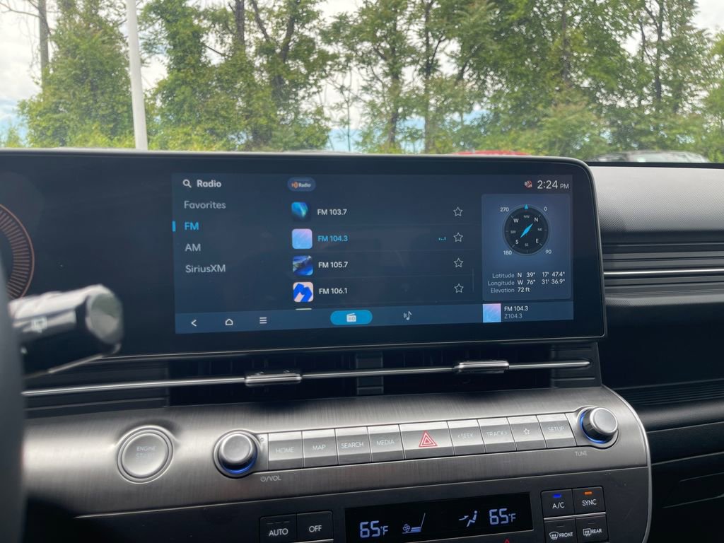 Used 2025 Hyundai Kona SEL AWD/4WD image 19
