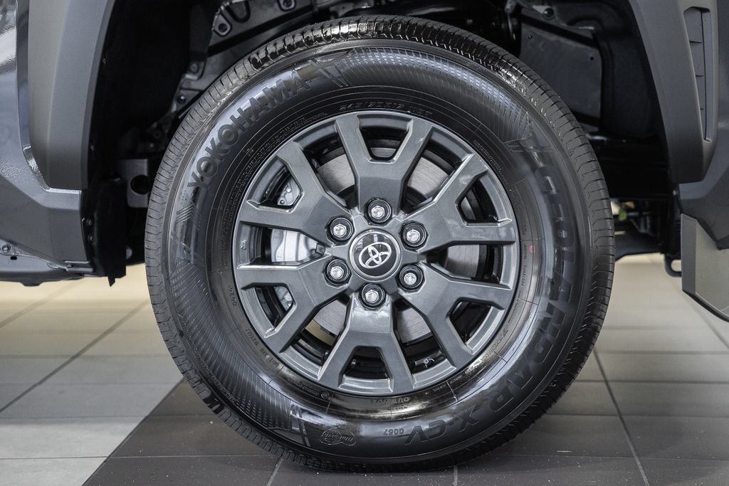 New 2026 Toyota 4Runner SR5 RWD image 15