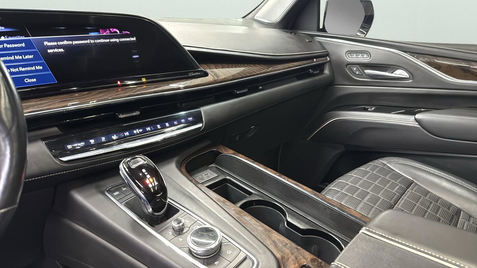 Used 2021 Cadillac Escalade Sport Platinum image 20