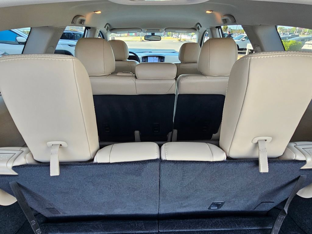 Used 2020 Nissan Pathfinder SL image 12