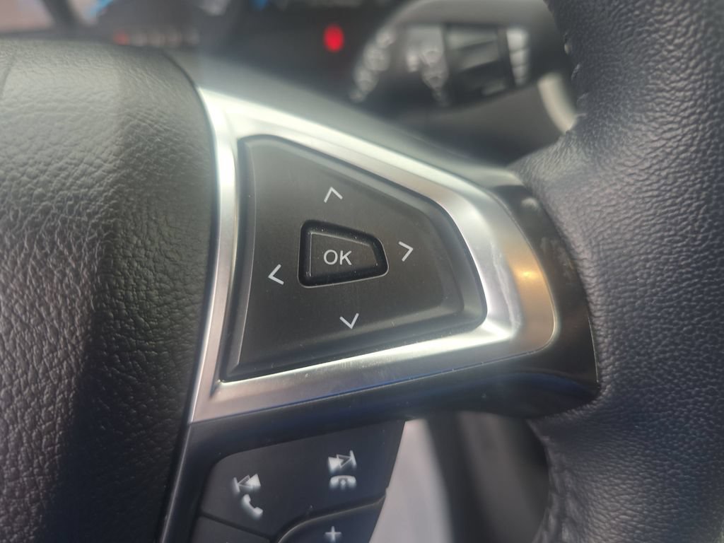 Used 2023 Ford Edge SEL w/ Convenience Package AWD/4WD image 32