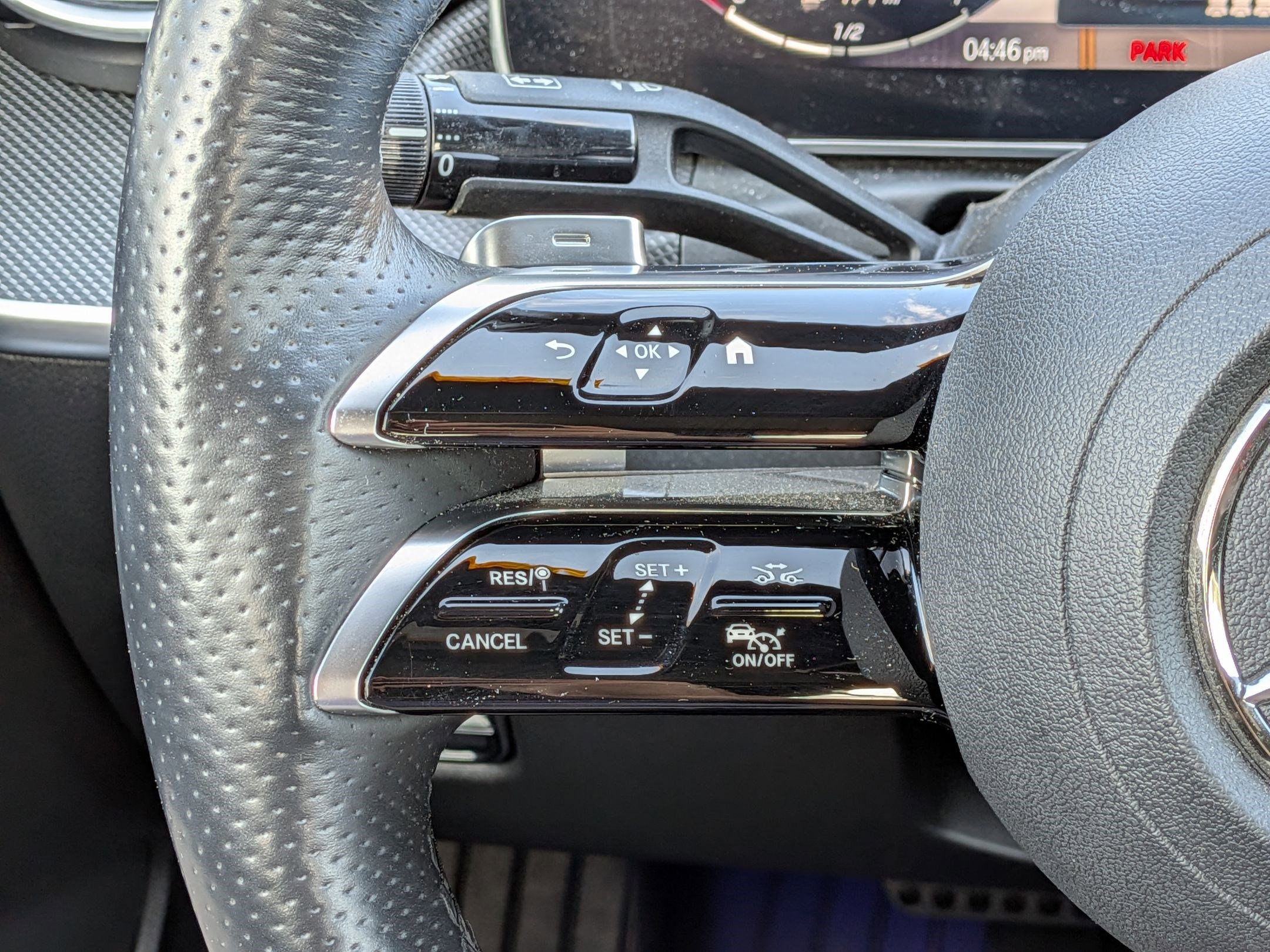 Used 2024 Mercedes-Benz C 300 Sedan image 15