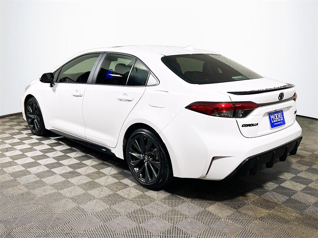 Certified 2025 Toyota Corolla XSE image 6