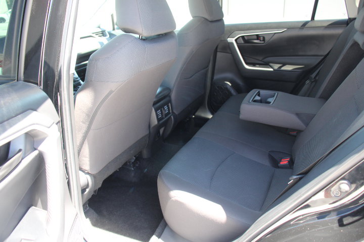 Certified 2024 Toyota RAV4 LE FWD image 13