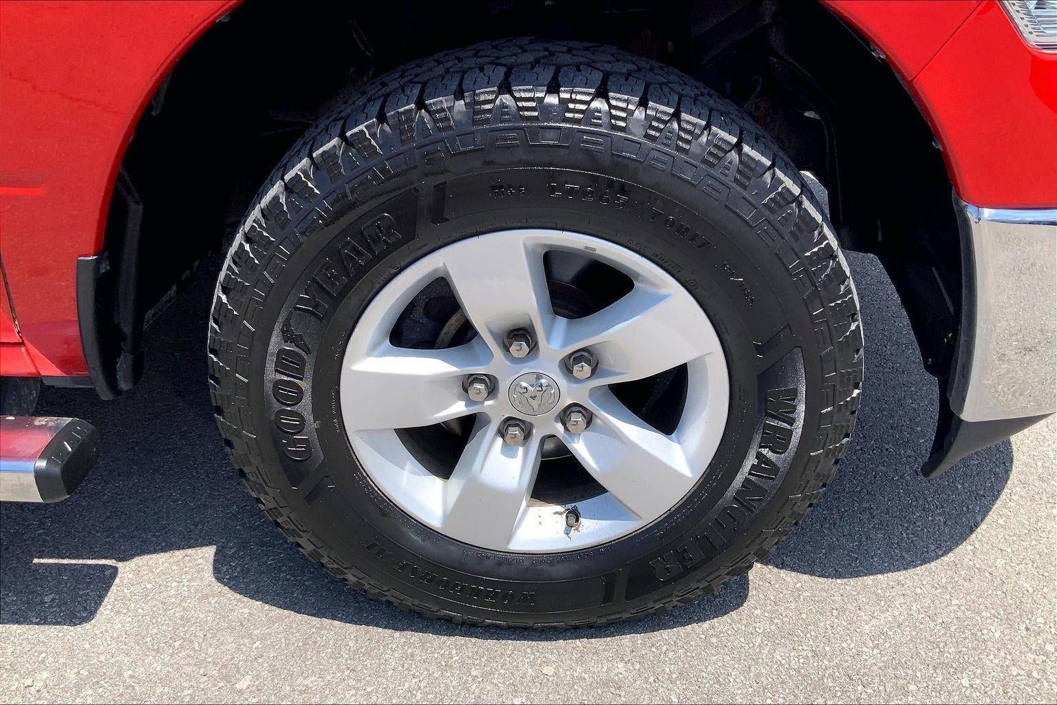 Used 2022 RAM 1500 Classic SLT w/ Trailer & Traction Group AWD/4WD image 8