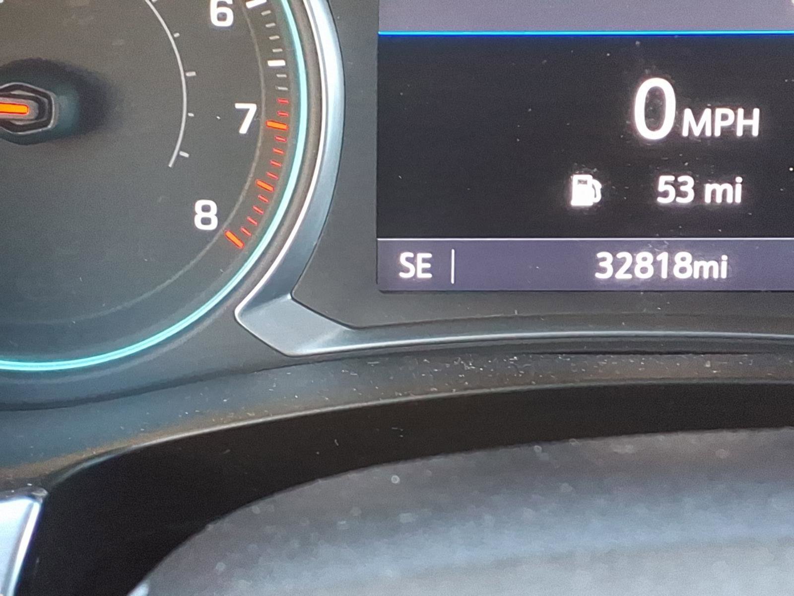 Certified 2021 Chevrolet Traverse LT image 25