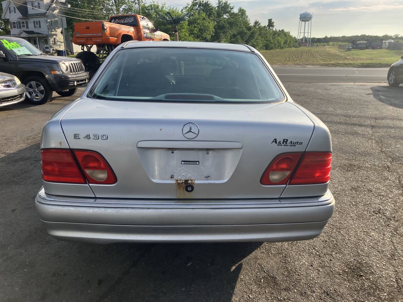 Used 1999 Mercedes-Benz E 430 Sedan image 8