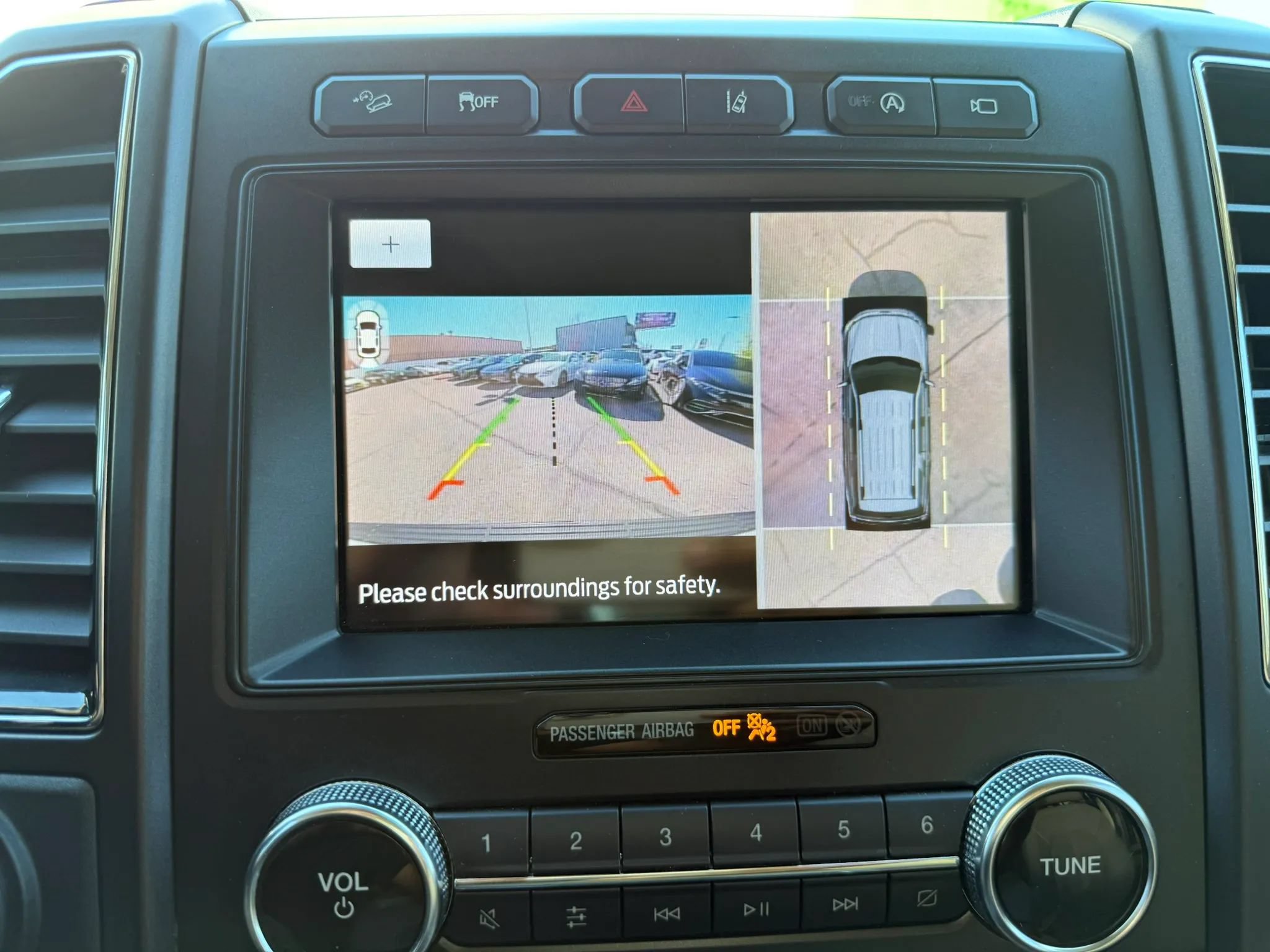 Used 2020 Ford Expedition Limited w/ Equipment Group 302A AWD/4WD image 22