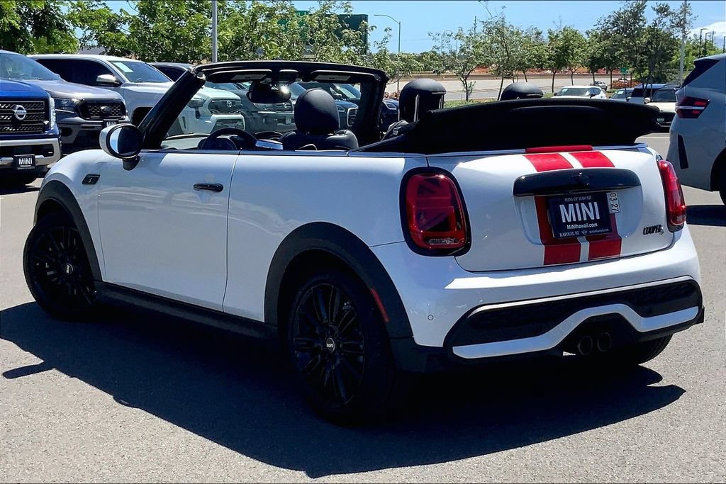Used 2023 MINI Cooper S FWD image 11