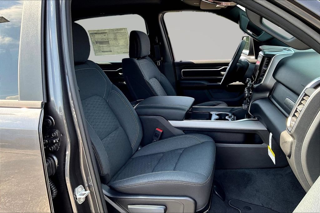 New 2026 RAM 1500 Big Horn w/ Night Edition AWD/4WD image 11