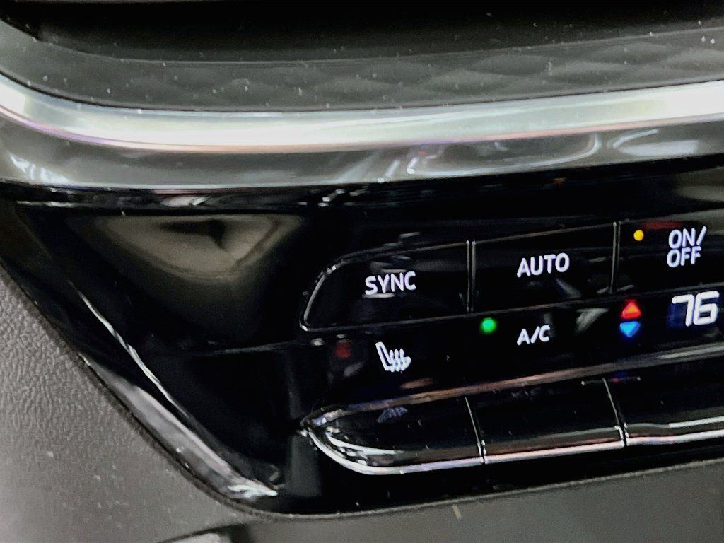 Certified 2024 Buick Encore GX Avenir w/ Avenir Convenience Package AWD/4WD image 20