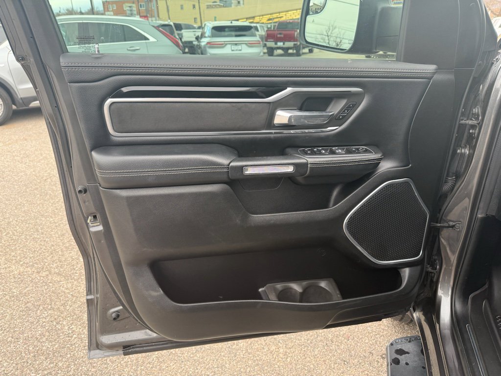 Used 2020 RAM 1500 Laramie w/ Sport Appearance Package image 9