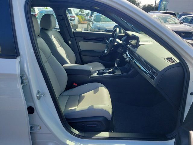 Used 2025 Honda Civic Sport Touring image 9