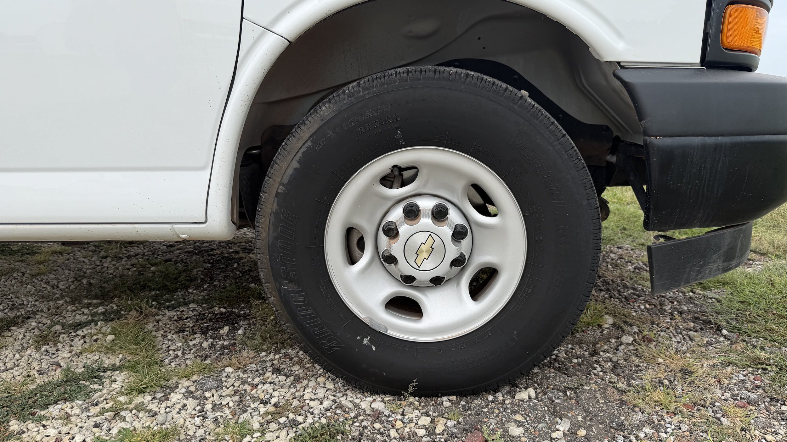 Used 2024 Chevrolet Express 3500 LS RWD image 13