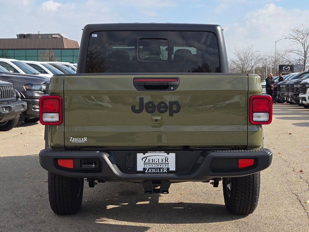New 2026 Jeep Gladiator Sport image 14