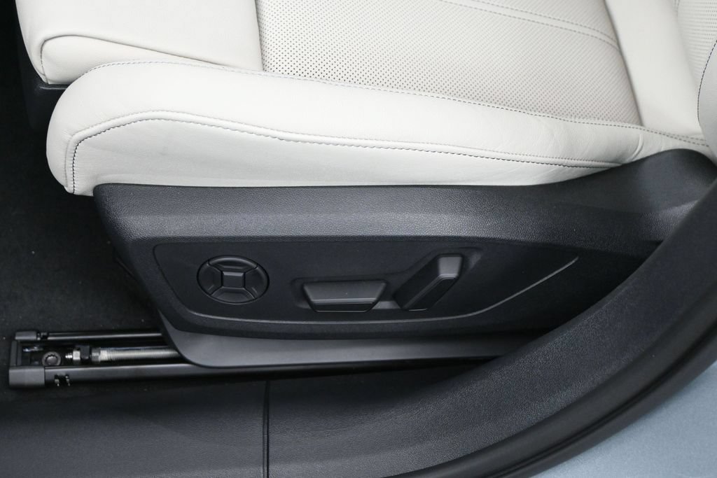 New 2026 Audi A6 Premium Plus AWD/4WD image 7