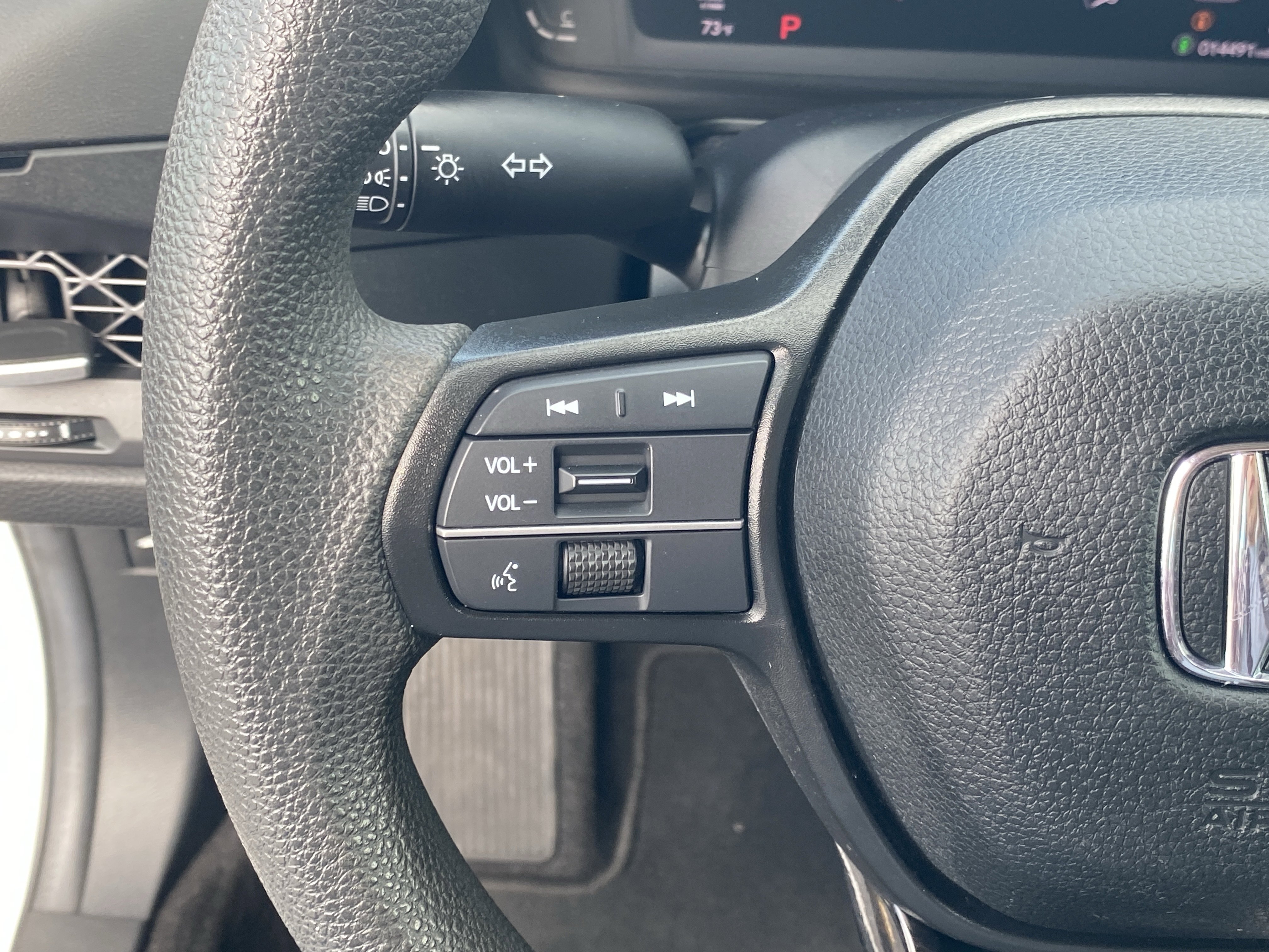 Certified 2024 Honda Accord EX image 27