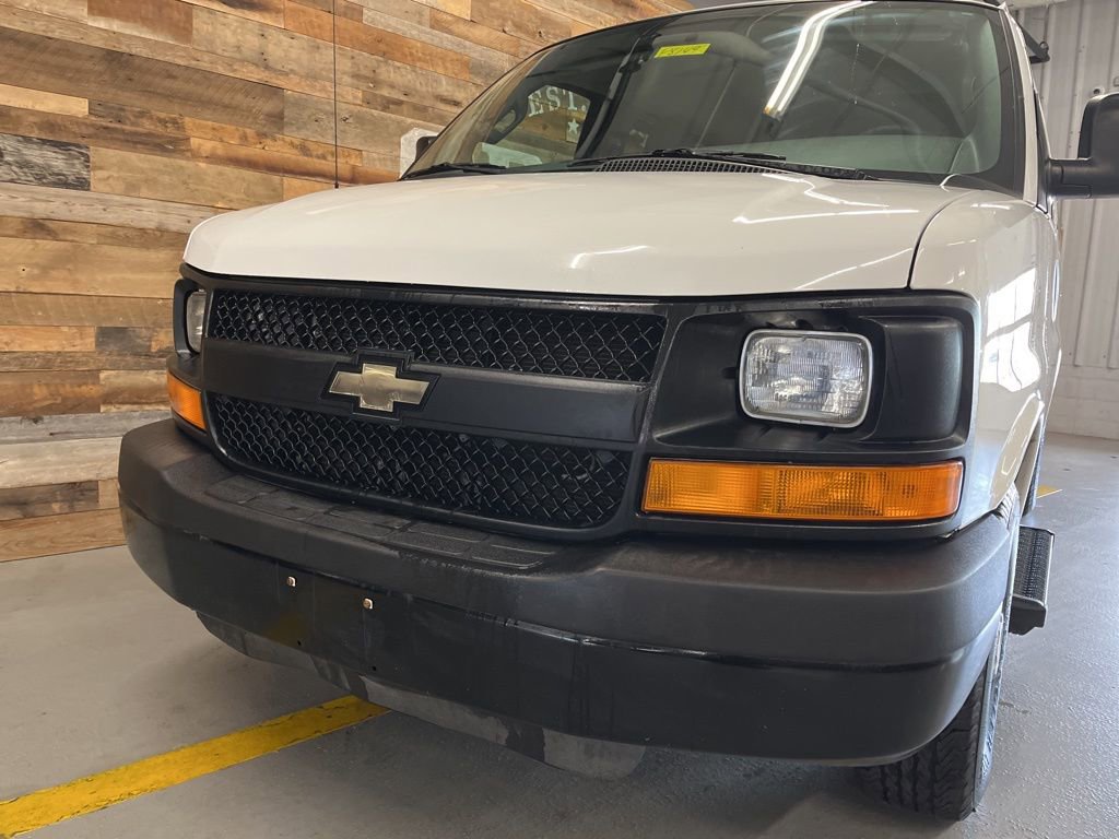 Used 2016 Chevrolet Express 2500 LS image 8